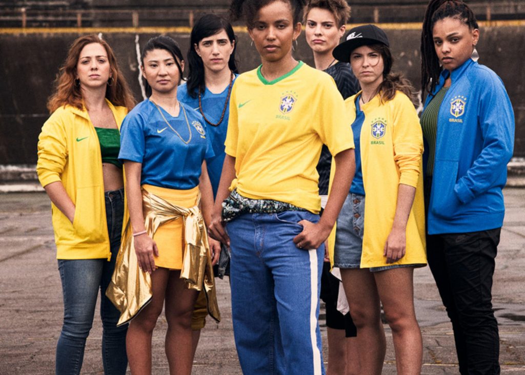 Die neuen Trikots von Brasilien bei der WM 2018 - das Heimntrikot ist gelb, das Awaytrikot wieder blau. (Foto Nike)